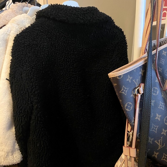 Topshop Teddy Coat - Picture 2 of 3